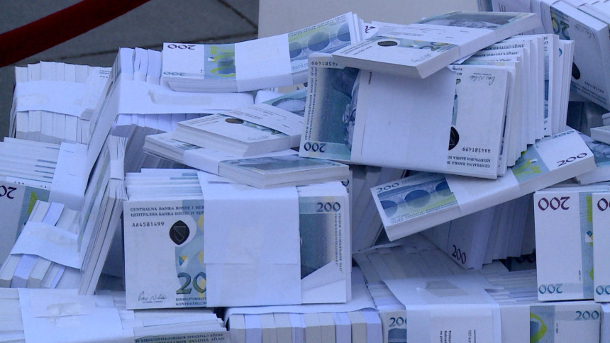 Да ли је на помолу нова банкарска афера у Српској?