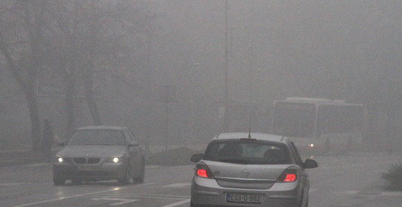 Korisni savjeti: Kako voziti po magli?