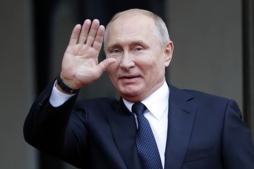 Sa Putinom stiže 250 bezbjednjaka