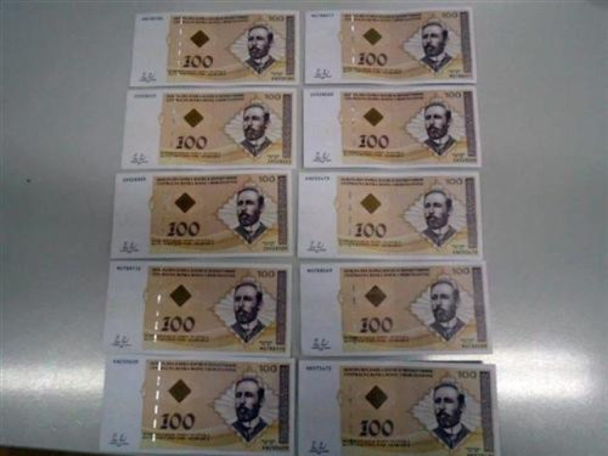 Falsifikovano deset novčanica