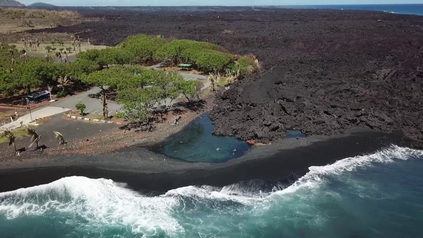 Vulkan stvorio novu plažu 