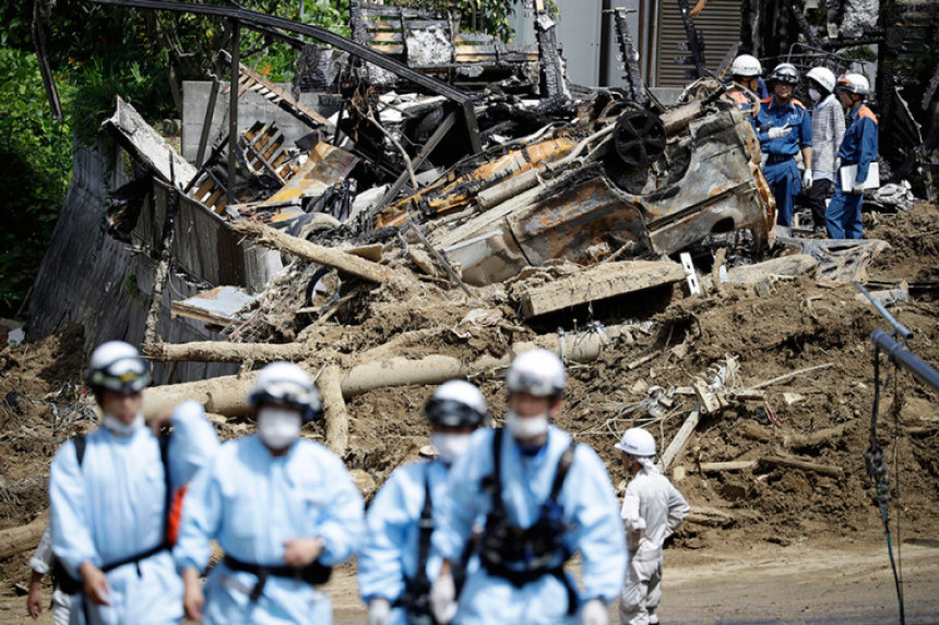 Japan: 200 mrtvih, prijete bolesti