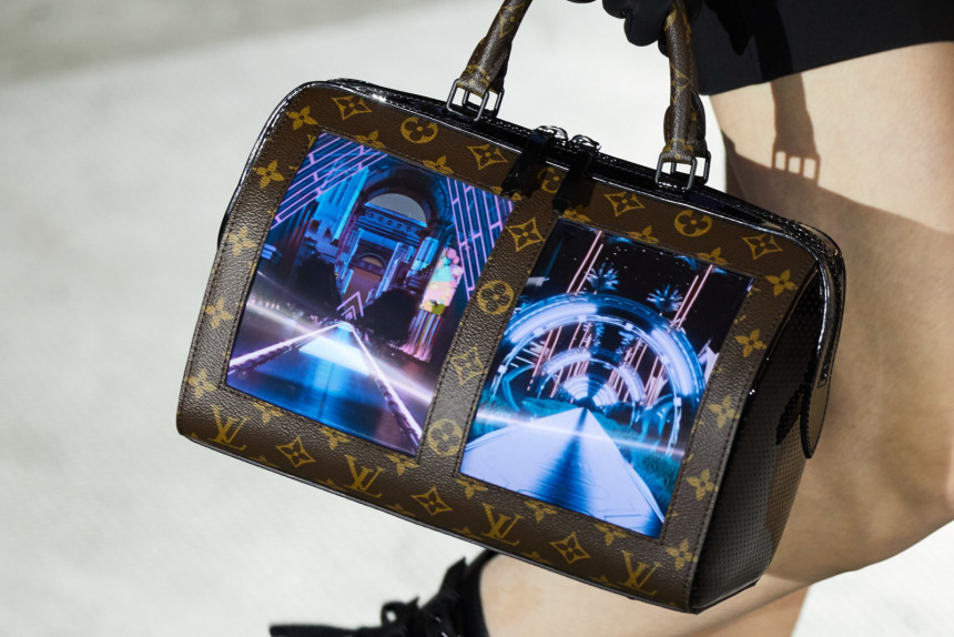 „Луј Витон“ торба – спој луксуза и технологије