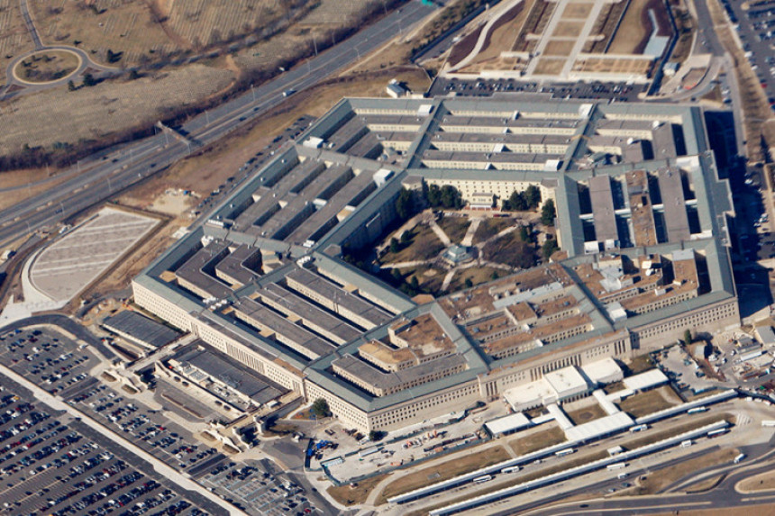 Хакерски напад и на Пентагон?