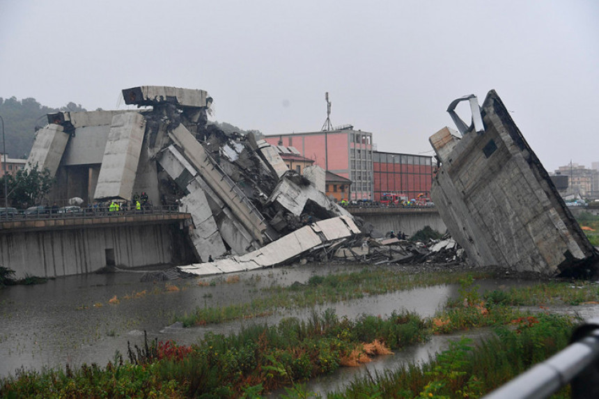 Срушио се мост у Ђенови, 22 мртвих 