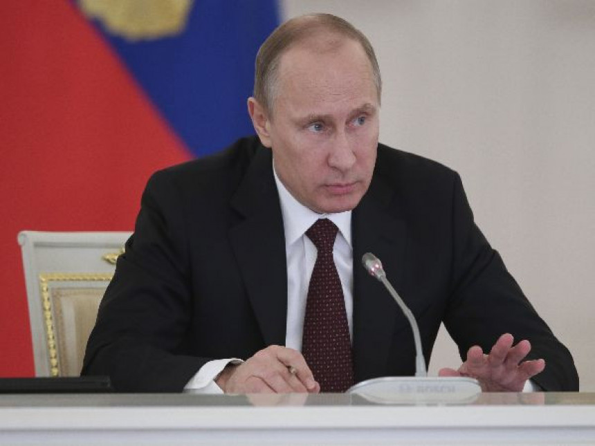 Putin gasi internet u Rusiji?