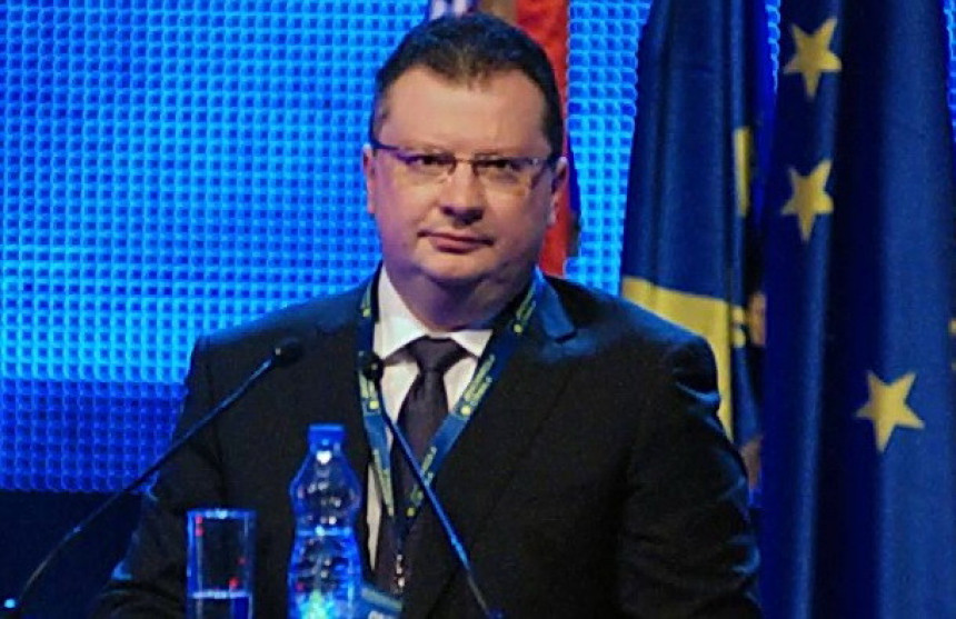 Rakić ostavio neizbrisiv trag u novijoj srpskoj politici