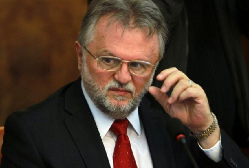 Dušan Vujović umjesto Lazara Krstića