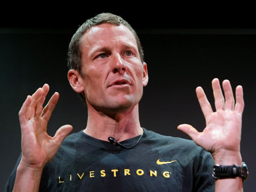 Armstrong: Natjerali me da priznam!
