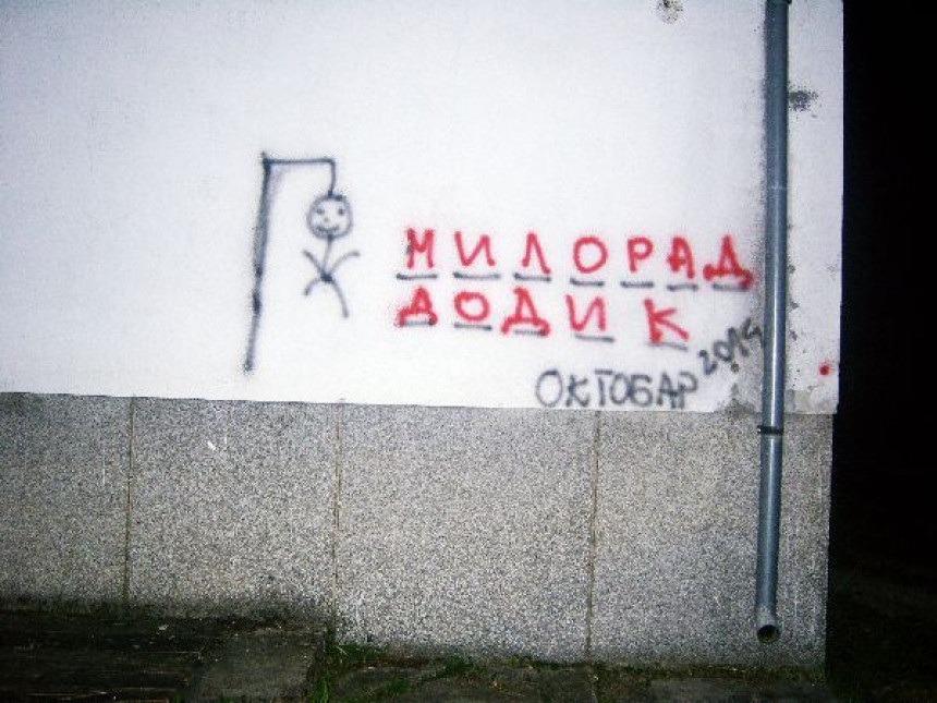 Grafiti protiv Milorada Dodika