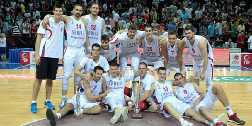 Ubjedljiv start košarkaša Srbije