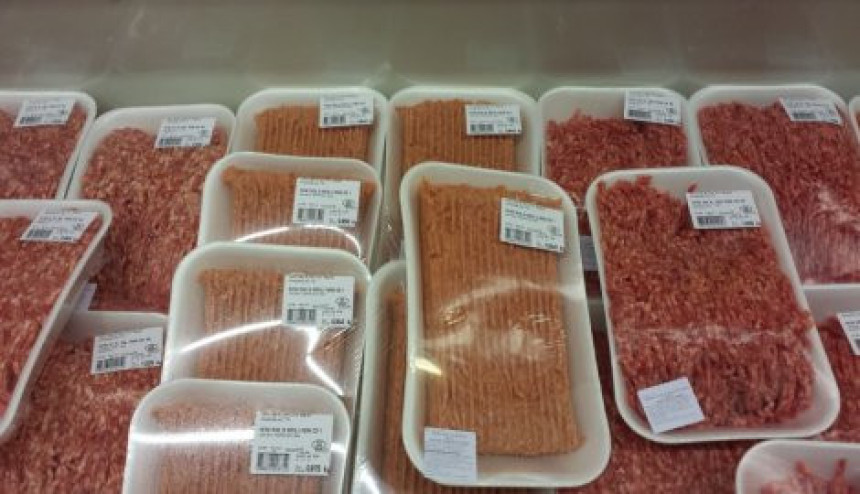 Oprezno: Rok istekao, a meso u prodaji