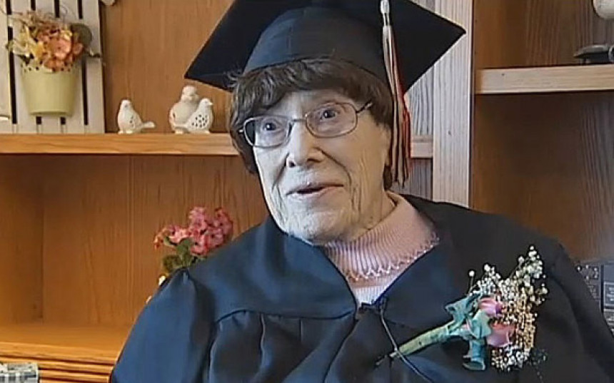 Uporna bakica maturirala u 103. godini