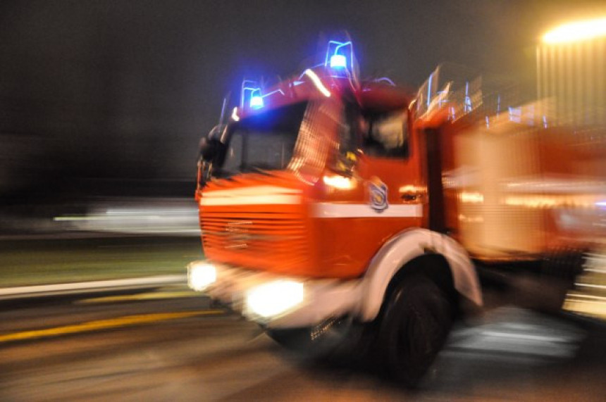 У пожару на Космету повријеђено девет лица