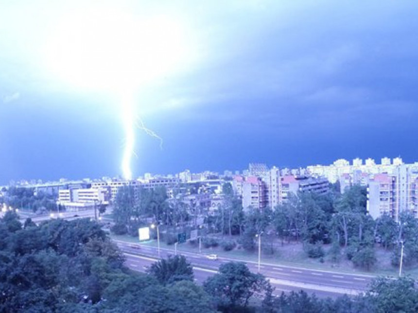 Упозорење: Велика олуја долази на Балкан!