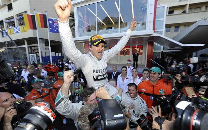 F1 - Monte Karlo: Rozbergu je Mercedes poklonio trijumf!