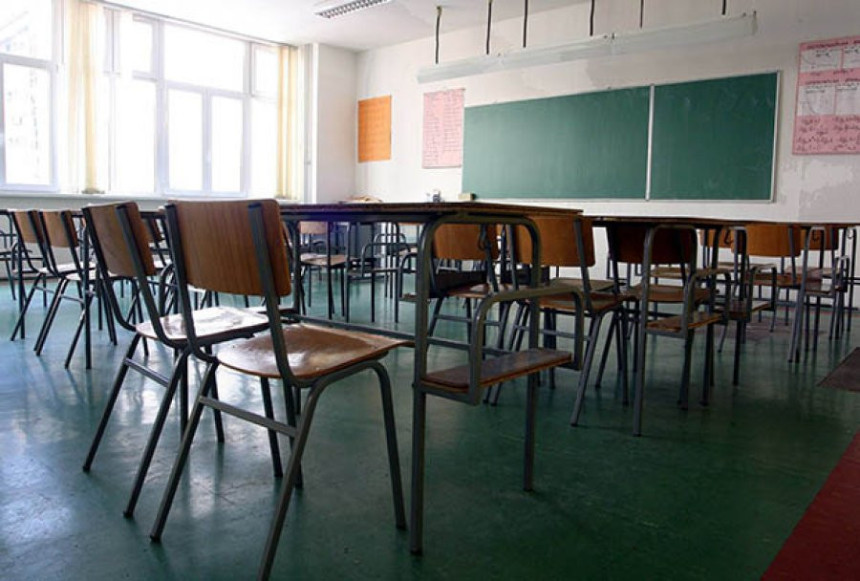 Odgođen maturski zbog krađe ispita