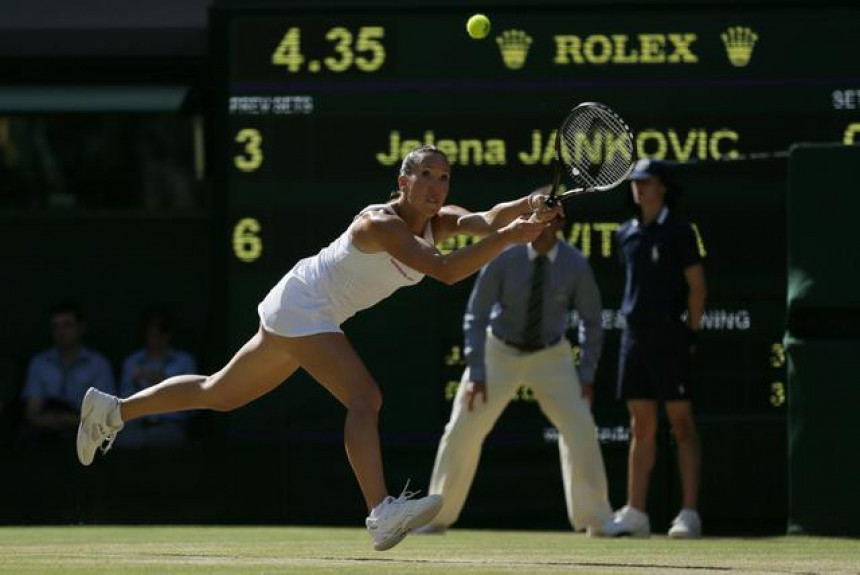 Vimbldon: Jelena srušila šampionku Kvitovu!!!