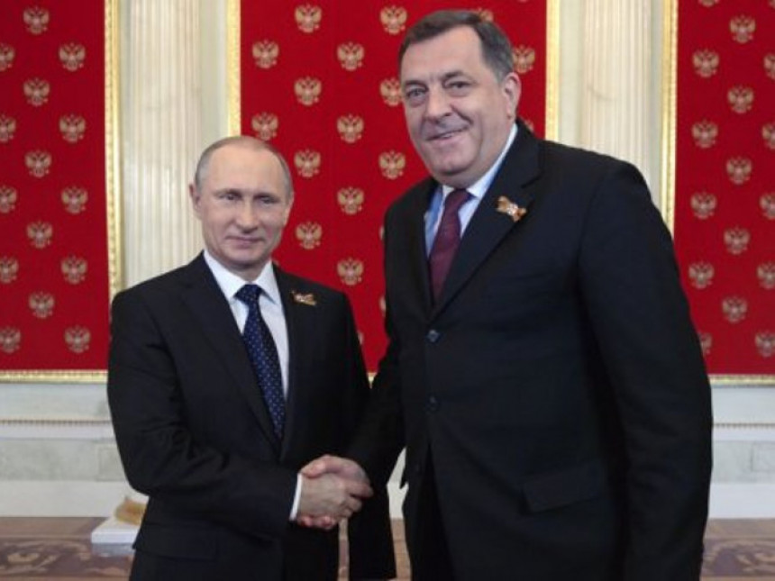 Putin zbog interesa svađa Dodika i Vučića