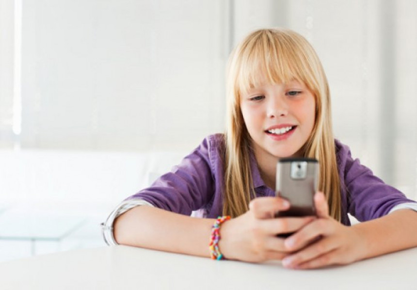 Kada djetetu treba dozvoliti da ima mobilni telefon?