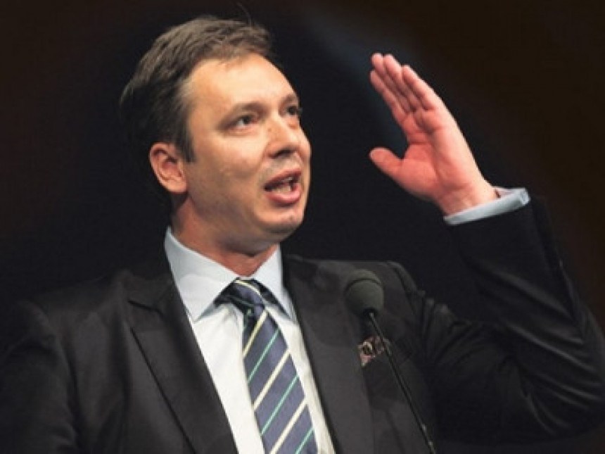 Vučić pravi novu “čistku” u Vladi