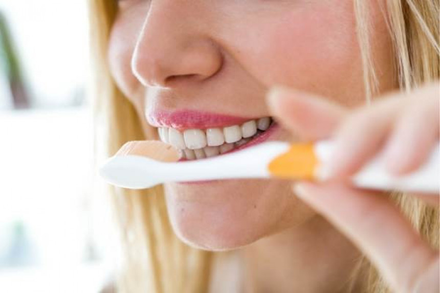 10 ствари које нам се догађају ако не перемо зубе