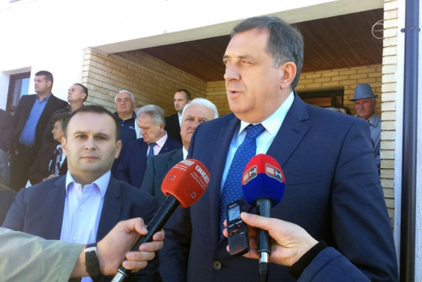 Dodik optužuje Gašanovića