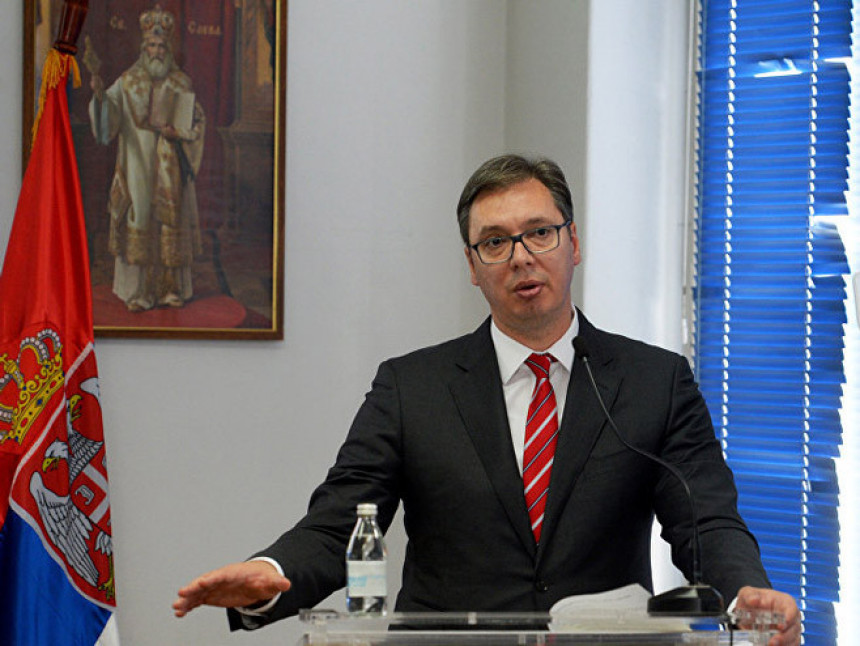 Vučić osudio izjave ministra