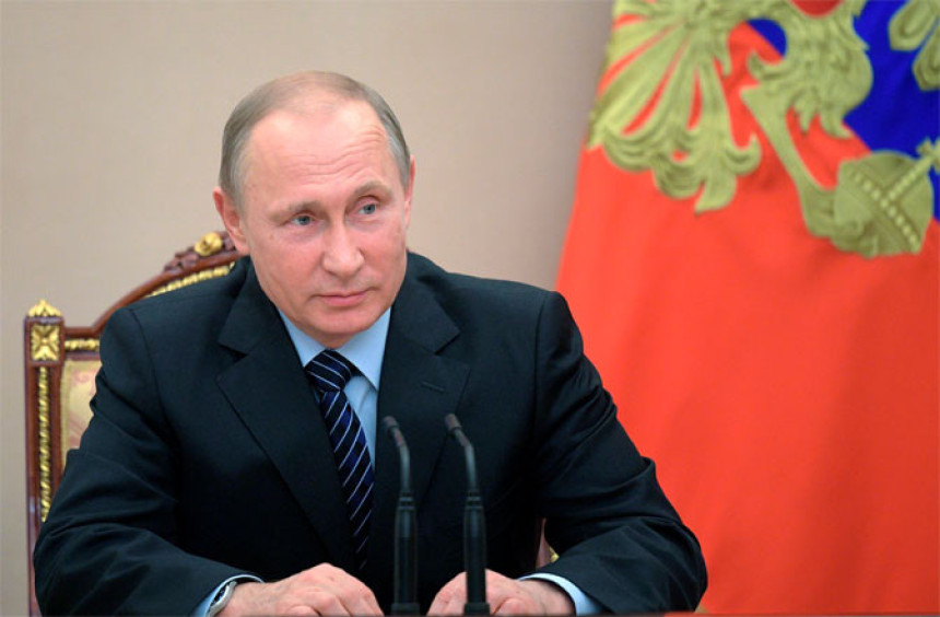 ЦНН: Путина чине моћним 3 ствари