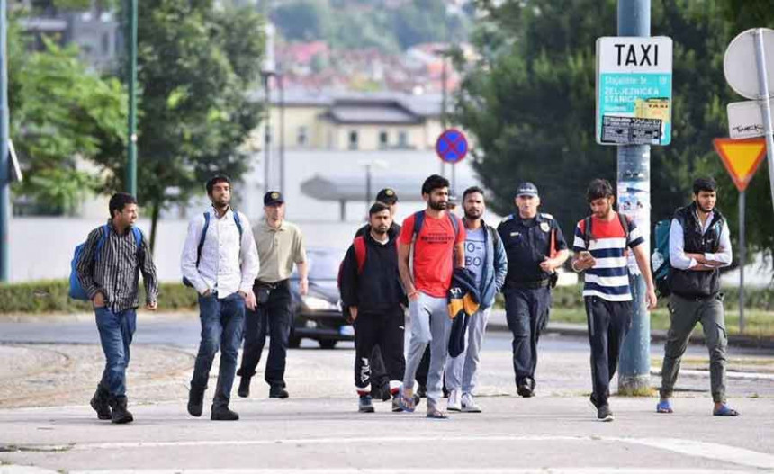 Za prebacivanje migranata uzimali 4000 evra