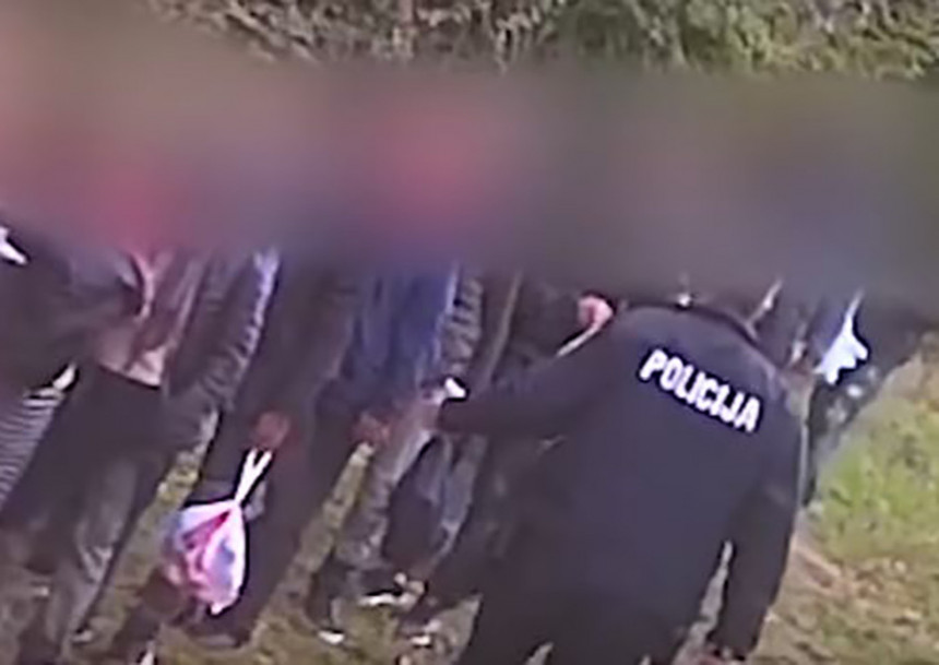 Hrvatska policija vraća migrante 