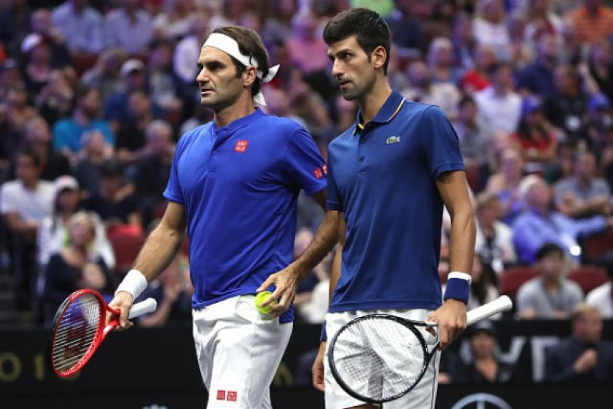 Đoković: Ne otpisujte Federera na Rolan Garosu!