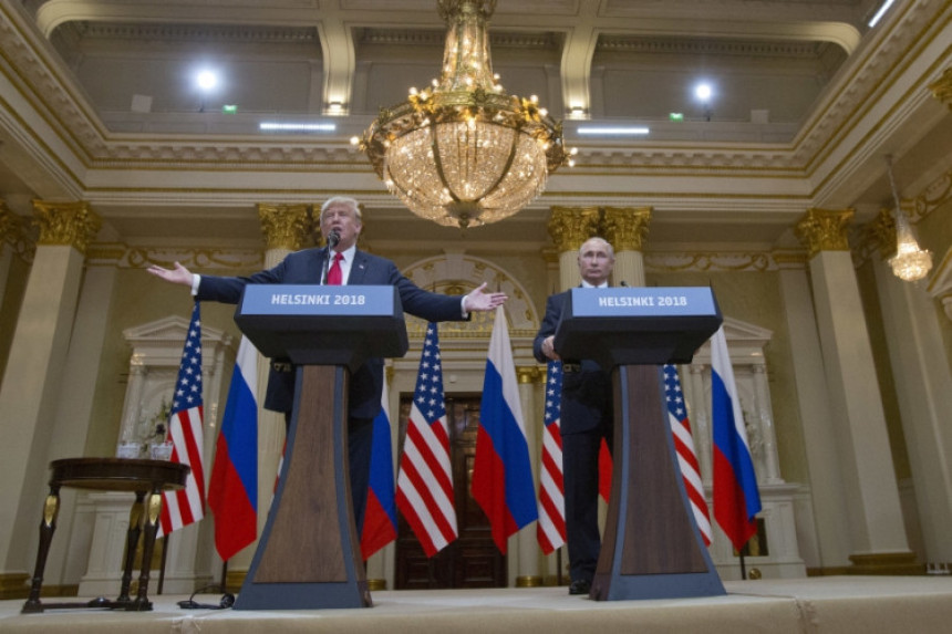 Трамп о Путину: Изузетно је јак