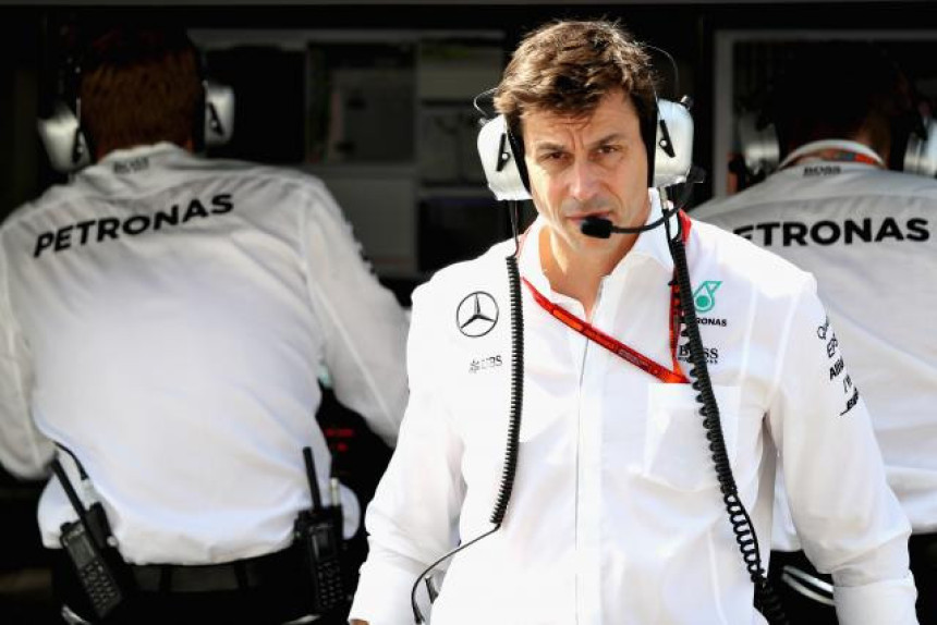 F1: Mercedes strijepi zbog promjene pravila!