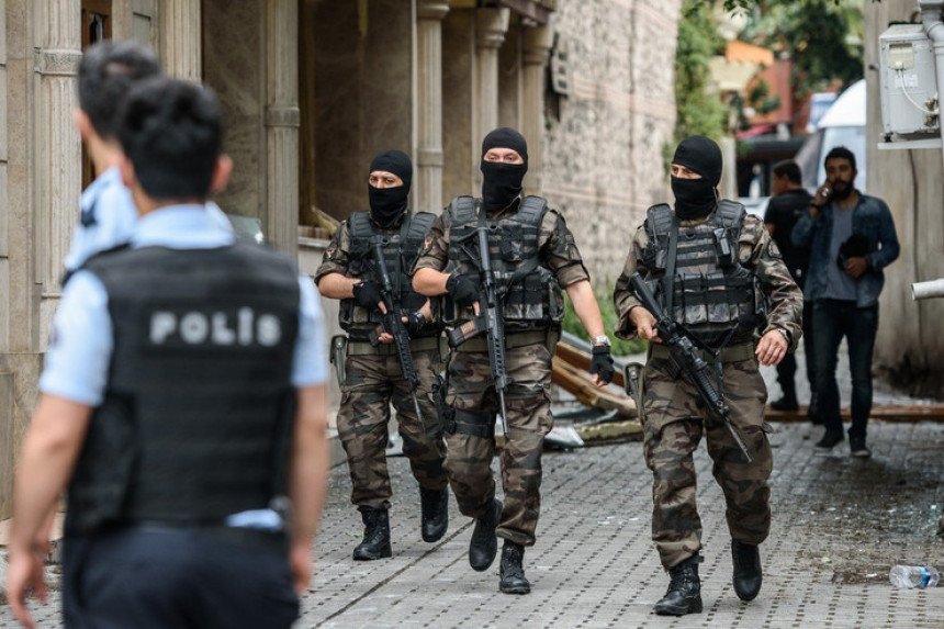 Бомбашки напад на турску амбасаду