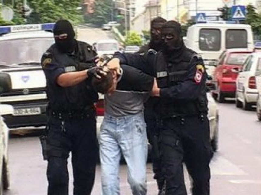 Бијељина: Ухапшена група криминалаца