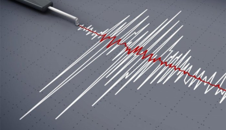 Снажан земљотрес у Индонезији