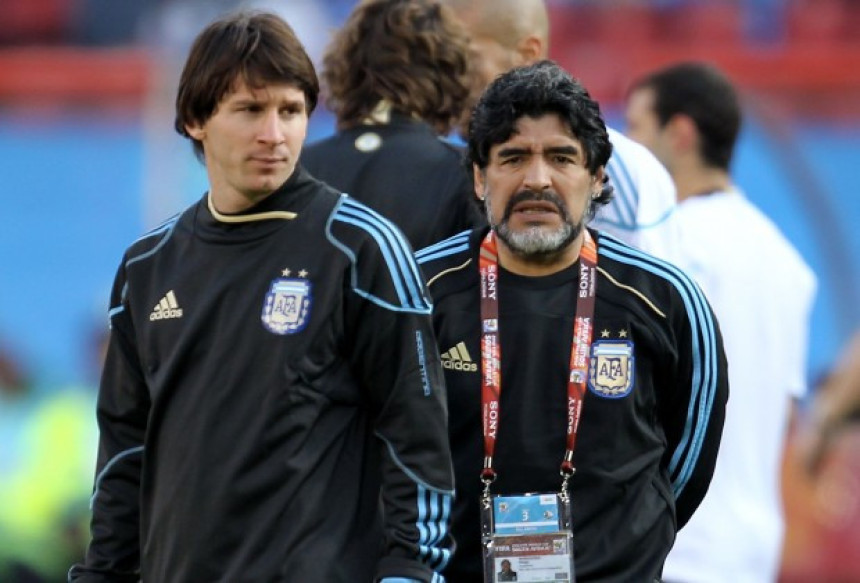 "Mesi i Maradona se mogu porediti samo po visini!"