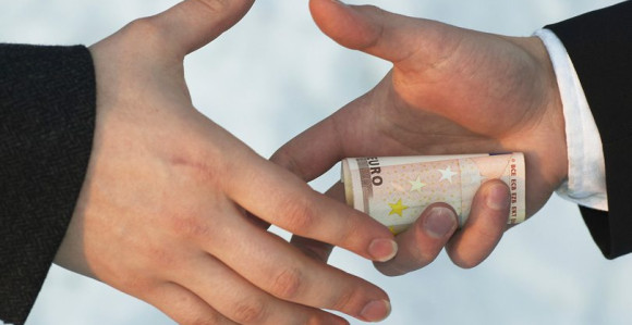 Нови закон није у служби сузбијања корупције