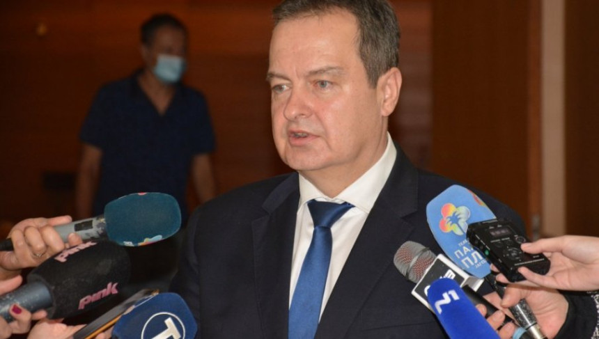 Srbija ne ruši BiH, ali se protivi rušenju Srpske