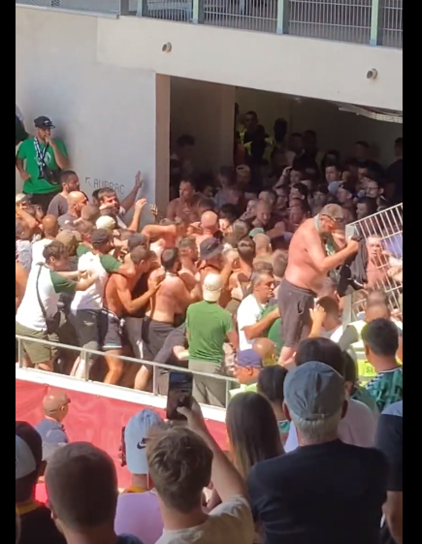 Skandal: Opšta tuča navijača izbila na tribinama (VIDEO)
