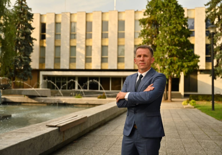“Pitanje imovine, Ustavni sud i Izborni zakon opterećuju BiH”