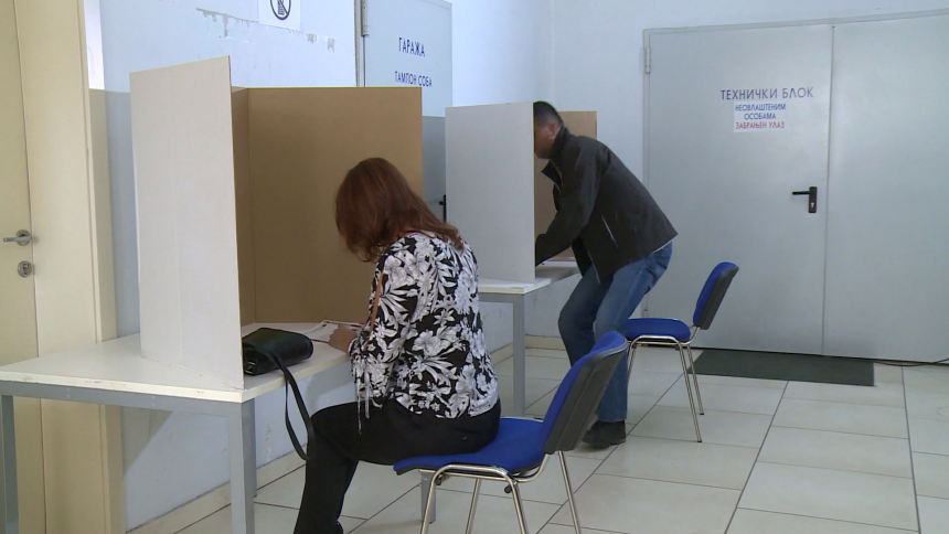 Glasanje pod pritiskom: Recimo NE prevari (VIDEO)
