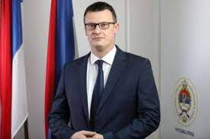 Божовић: Шта ради Додик на оваквим састанцима