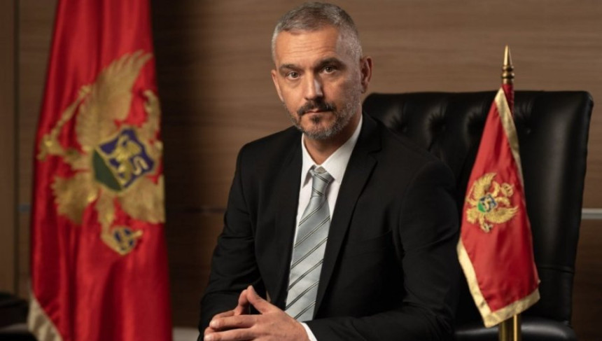 Влада Црне Горе смијенила директора Управе полиције