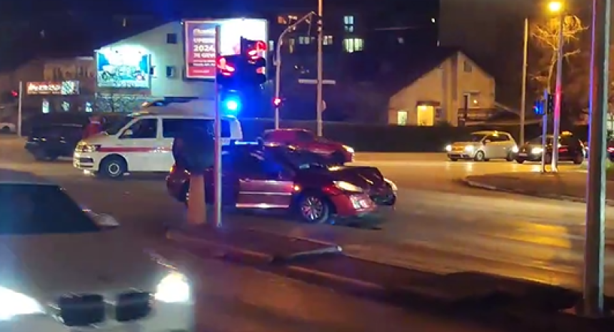 Удес у Бањалуци, на терену три возила хитне помоћи