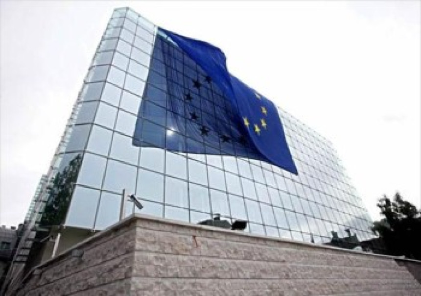 EU: Ne postoji pravni osnov za mirno razdruživanje