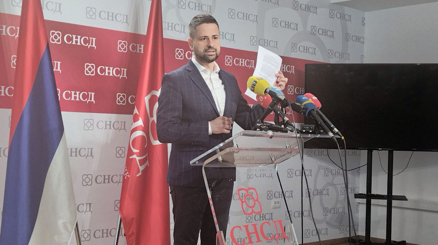 Амиџић се не пита у Министарству, одлуке доноси замјеник?!