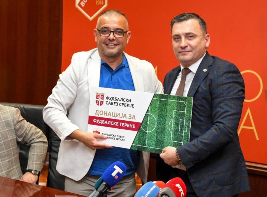 Fudbalski savez Srbije dao savezu Srpske 500.000 €