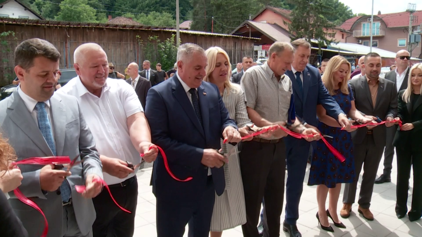 U Doboju uručeni ključevi 134 stana za izbjegla i raseljena lica